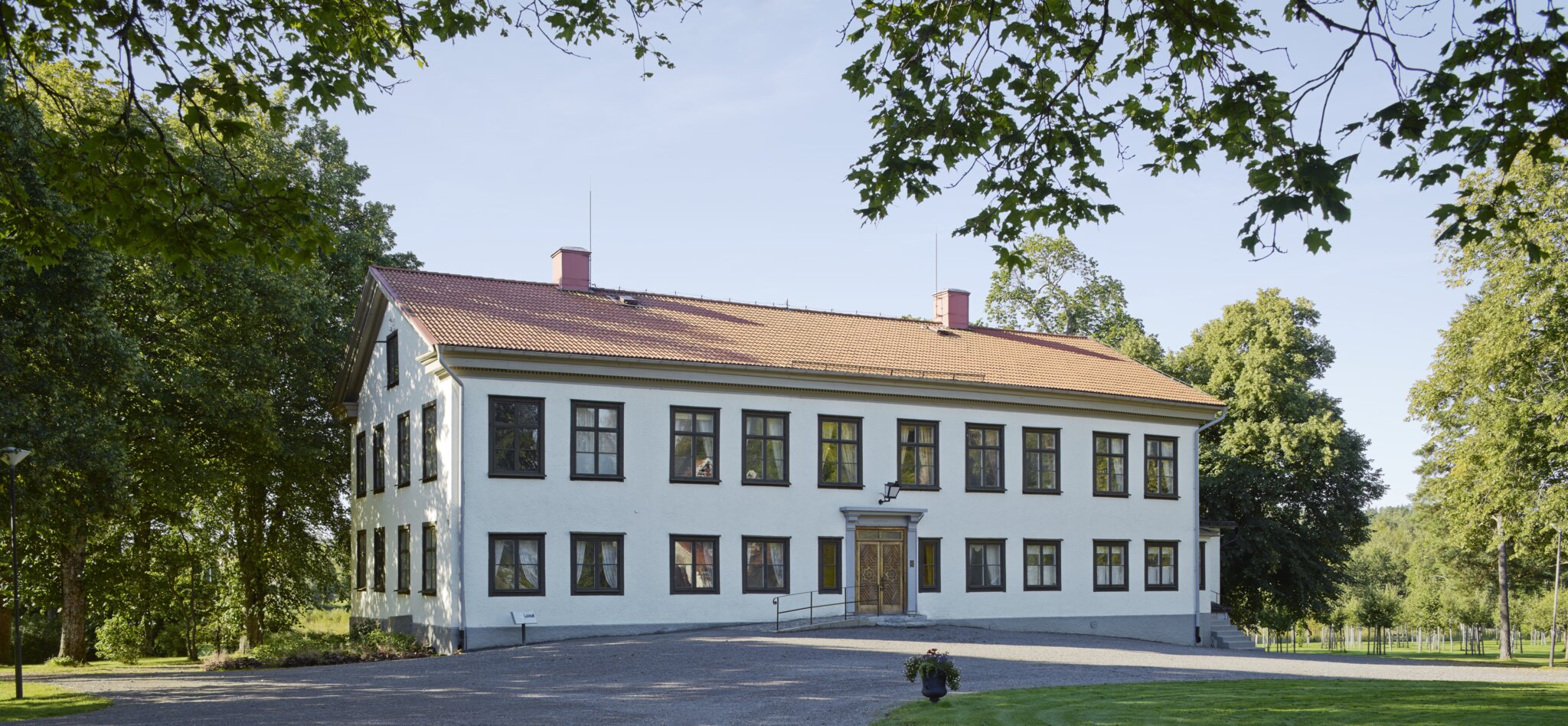 A big building